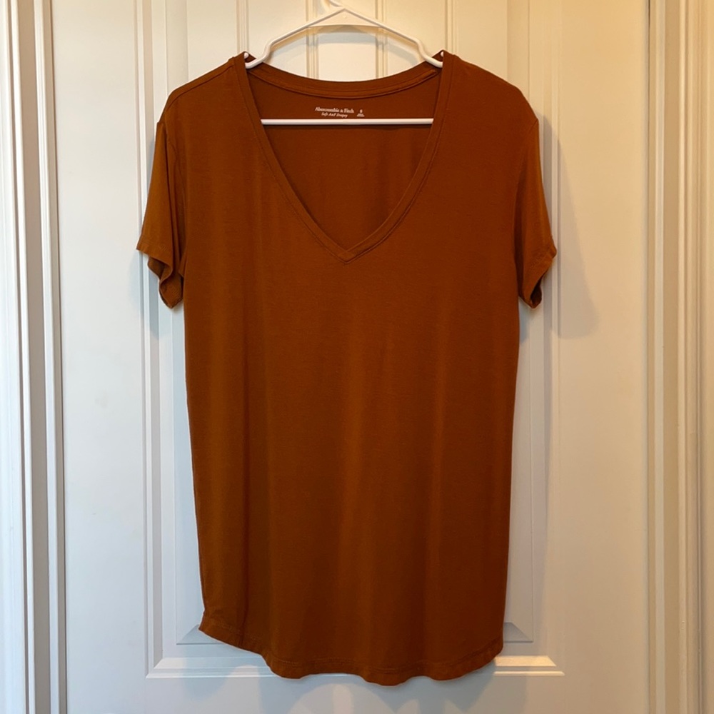 Abercrombie & Fitch Soft Drapey V-Neck, Small